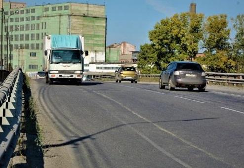 В Ачинске за 50 млн рублей отремонтируют путепровод над федеральной автодорогой