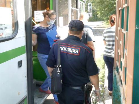 В Ачинске провели 4 рейда по выявлению "безмасочников" в автобусах