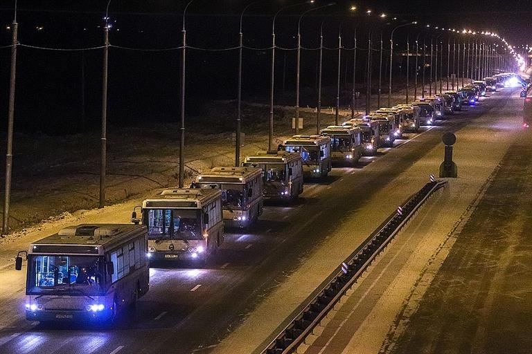 В Красноярск приехали еще 30 московских автобусов