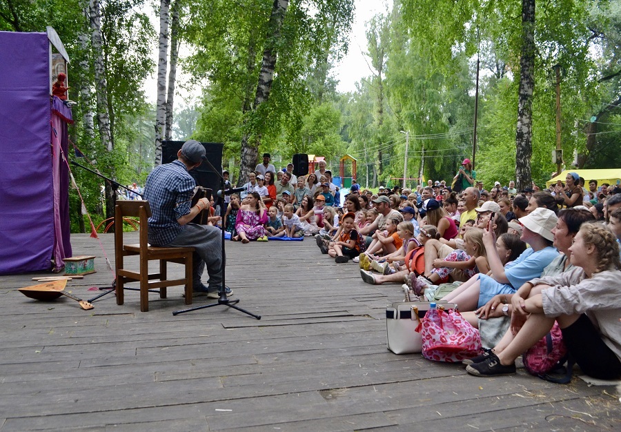 В первый день «Мир Сибири» посетило около 15 тыс человек