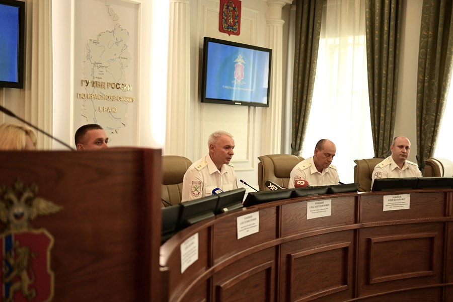 В Красноярском крае выявили почти 4500 нарушений миграционного законодательства