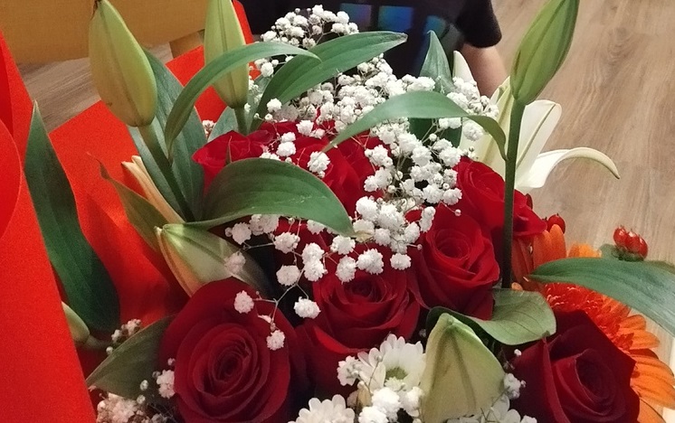 200 тонн цветов уже завезены в Сибирь в преддверии 8 марта