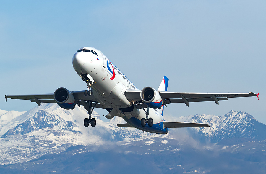 Ural Airlines Airbus A320 200