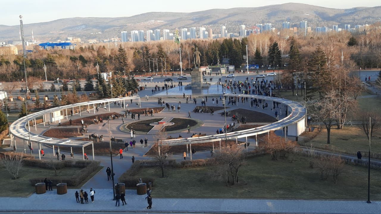 В Красноярске в несогласованной акции протеста приняло участие 350 человек