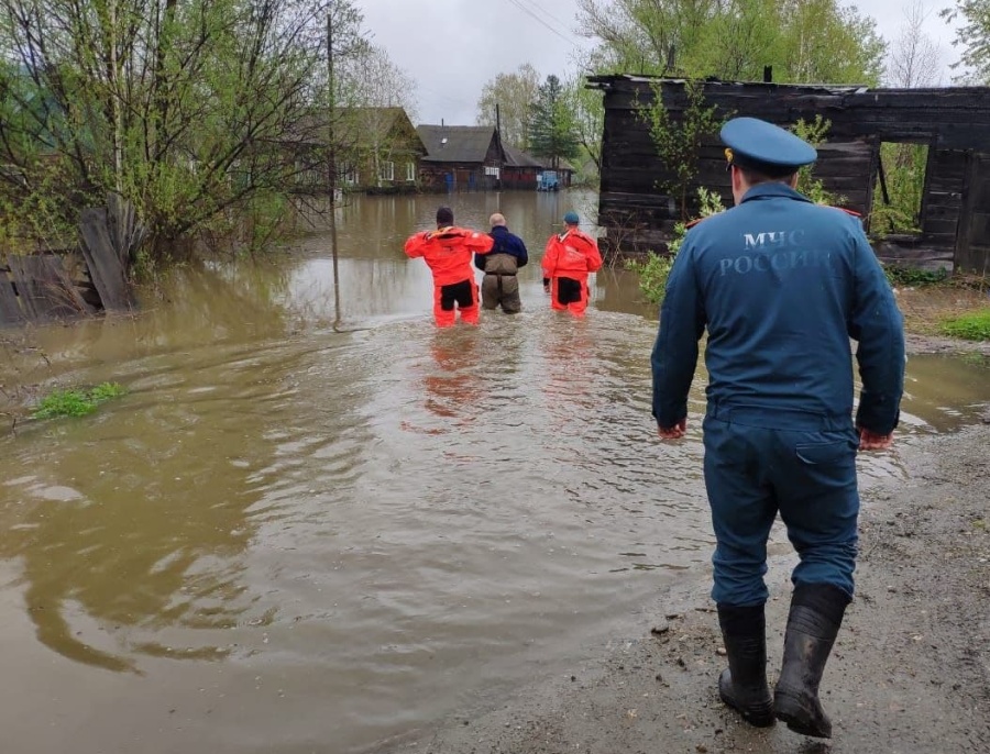 Александр Усс призвал глав районов не расслабляться и контролировать паводковую ситуацию
