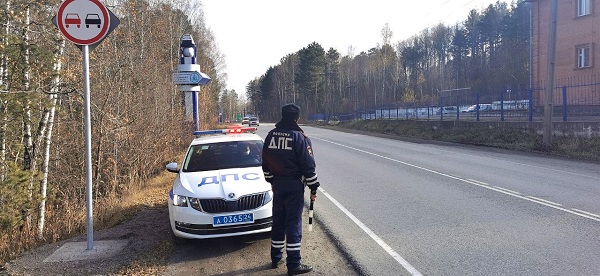 С начала года более 1000 автомобилистов края выехали на встречную полосу