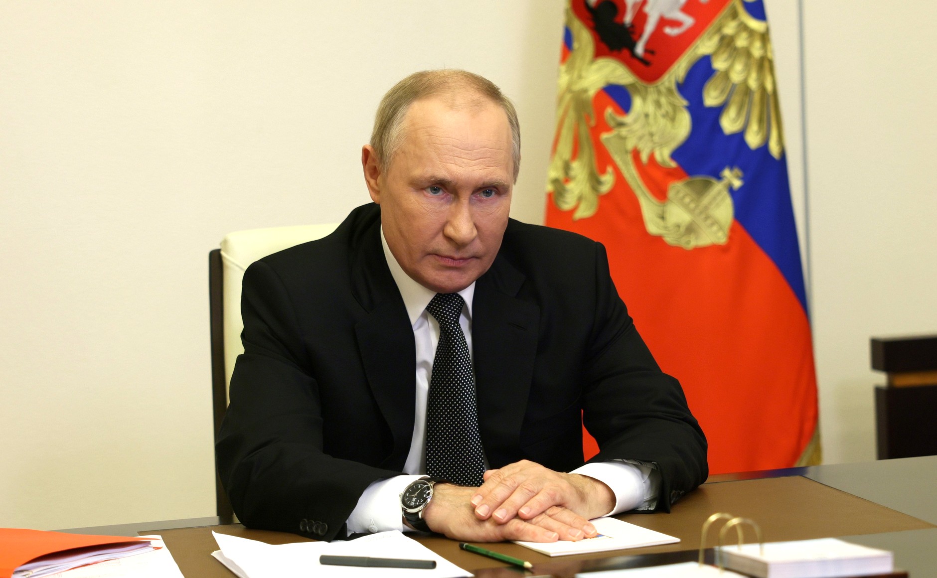 Путин: мобилизованные должны получать не менее 195 тысяч рублей в месяц