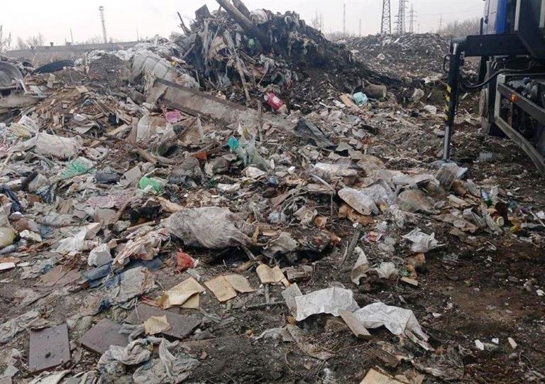 В Кировском районе вывезут отходы с незаконной свалки почти за 4 млн рублей
