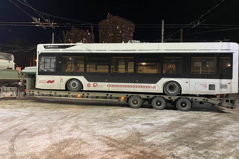 Новые троллейбусы из Энгельса привезли в Красноярск