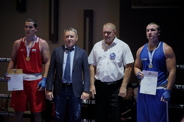 Студент ИРНИТУ Орудж Мамедов – победитель Всероссийских соревнований Национальной студенческой лиги бокса в Грозном