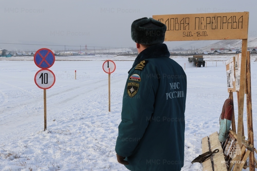 Из-за потепления в Красноярском крае уменьшают грузоподъемность ледовых переправ