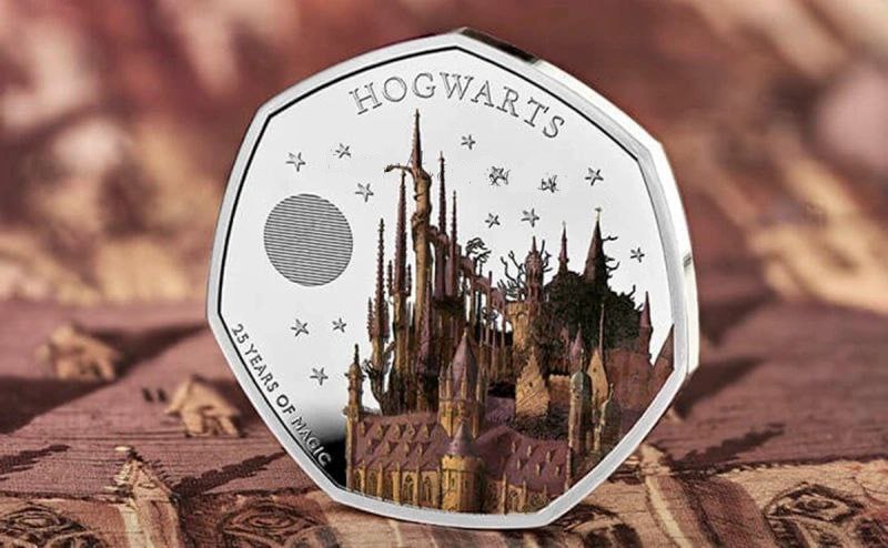 В Великобритании выпустили монету с замком Хогвартс