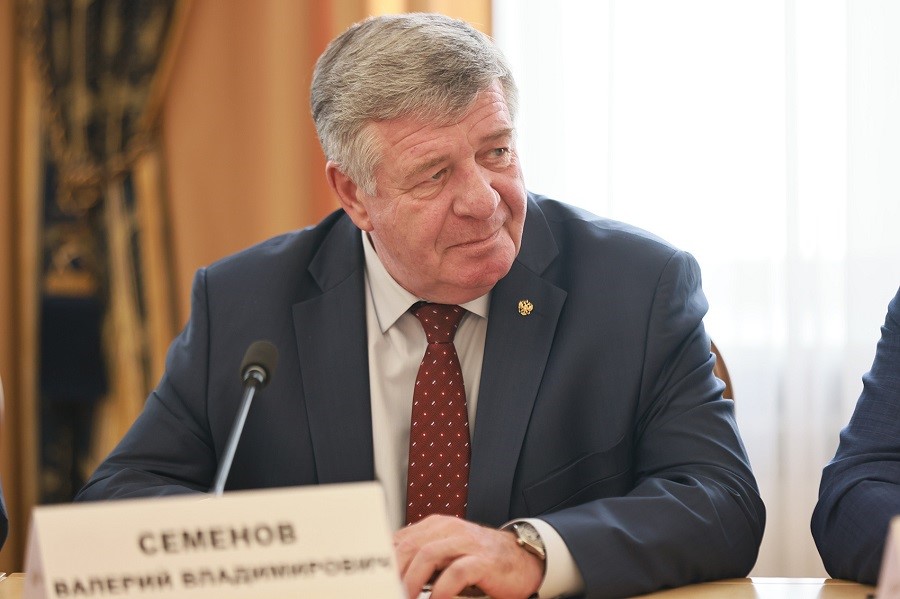 Валерий Семенов: Первая задача, чтобы Красноярский край использовал все возможности финансирования из федерального бюджет
