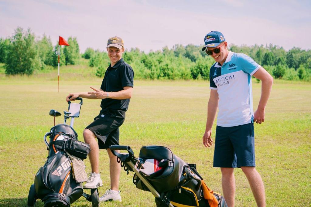 В Красноярск приедет более сотни гольфистов из трех стран