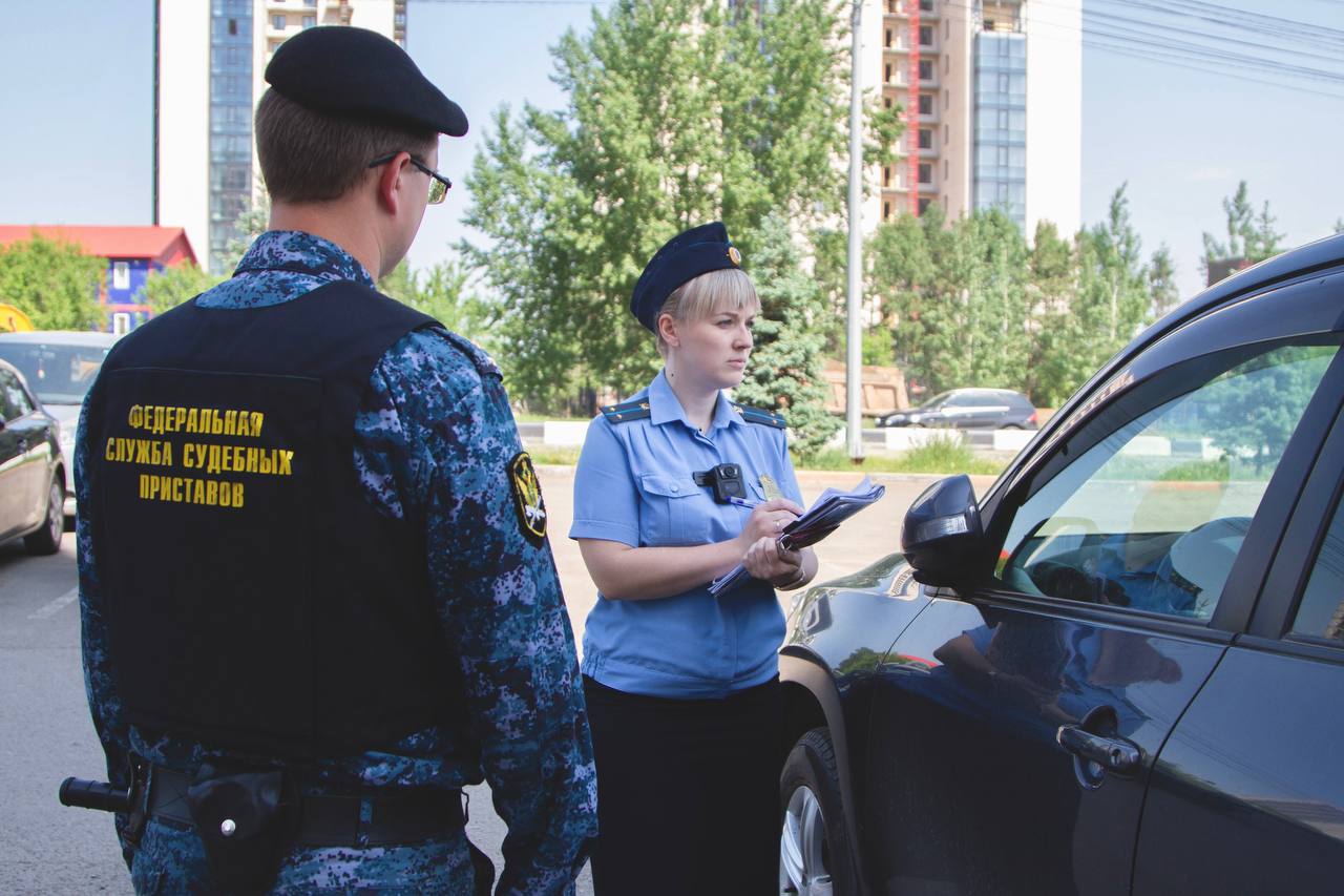 В Красноярске 35 автовладельцев лишились машин за долги