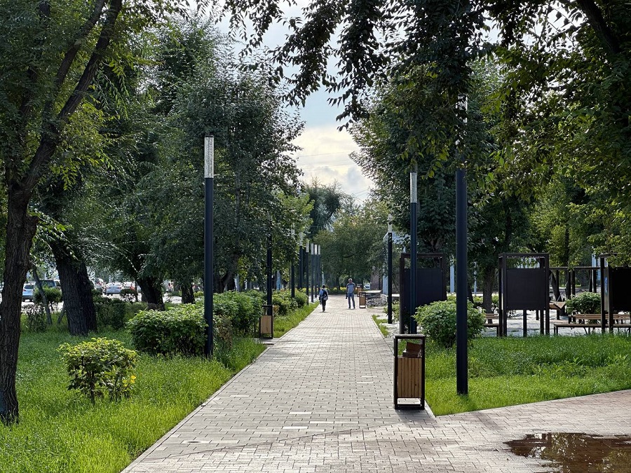 В Красноярске доделали часть пешеходного Красраба