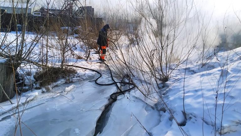 В Свердловском районе Красноярска ежедневно мониторят состояние рек ​