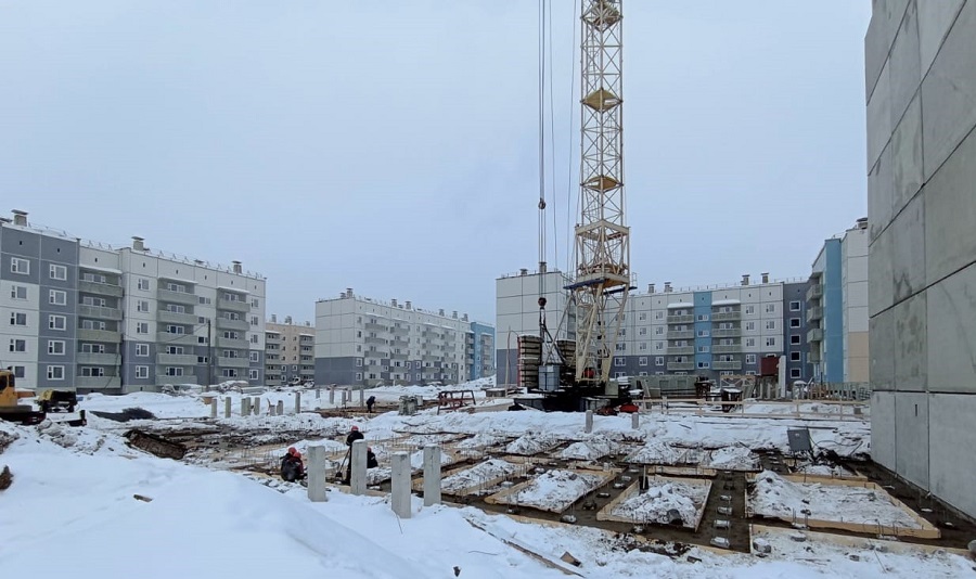 Семь домов для переселения жителей из аварийных домов построят в Лесосибирске