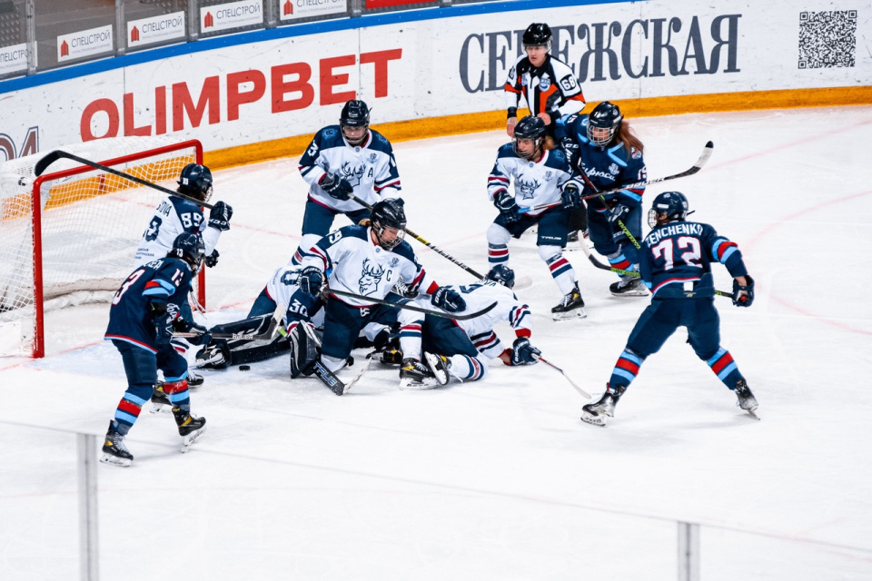 Хоккеистки «Бирюсы» впервые в истории вышли в финал чемпионата России
