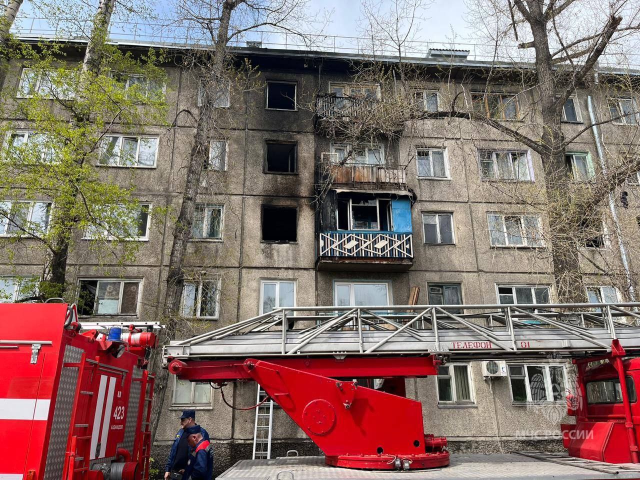 Два человека погибли при пожаре Шушенском