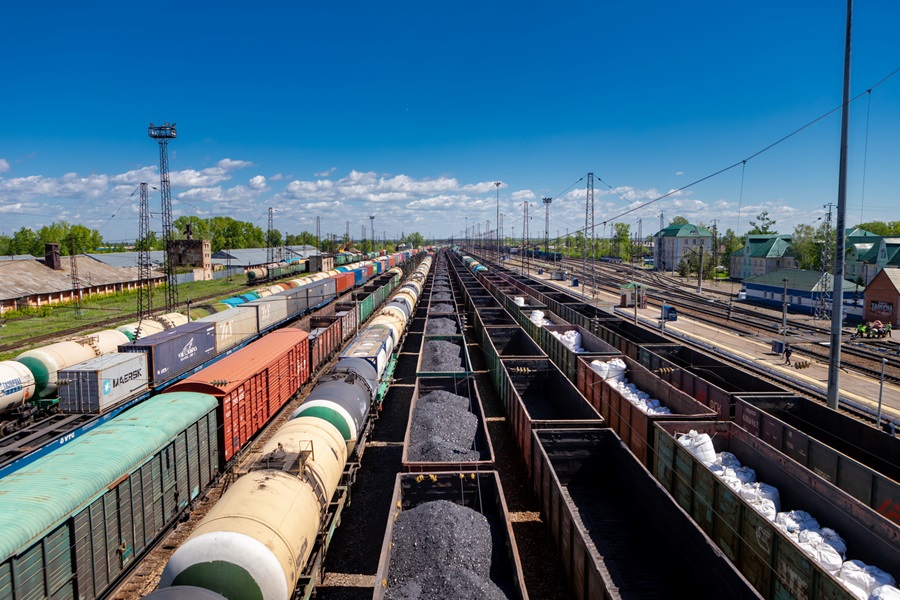 Погрузка на железной дороге в Красноярском крае выросла на 8% в I полугодии 2024 года