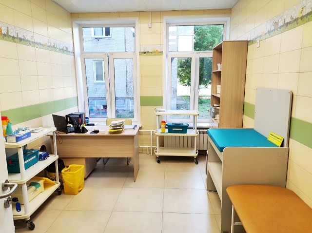 В Свердловском районе Красноярска отремонтировали детскую поликлинику