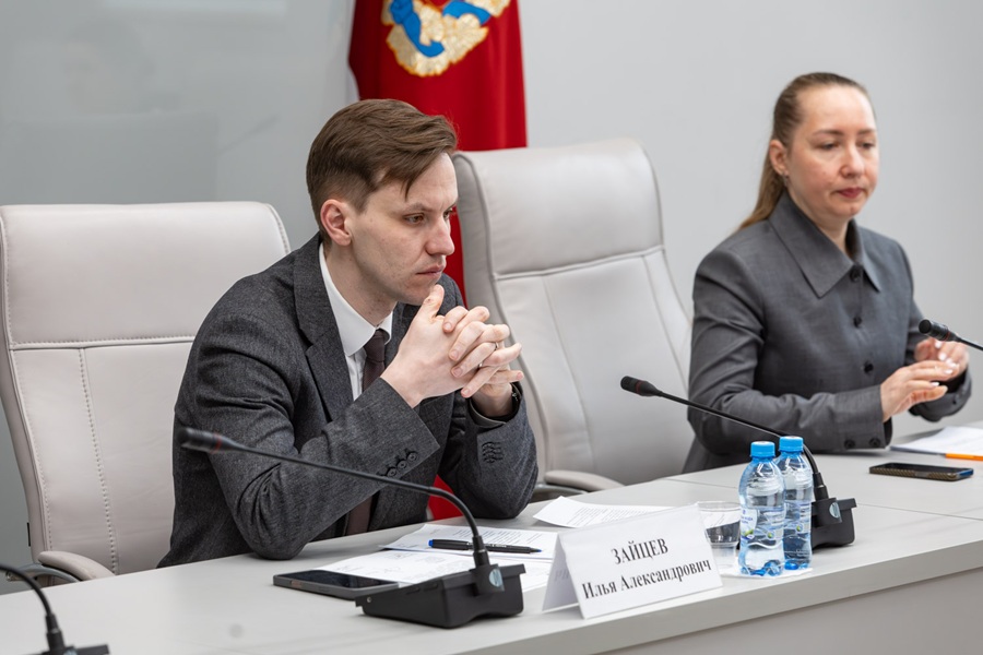 486647007260317 7956