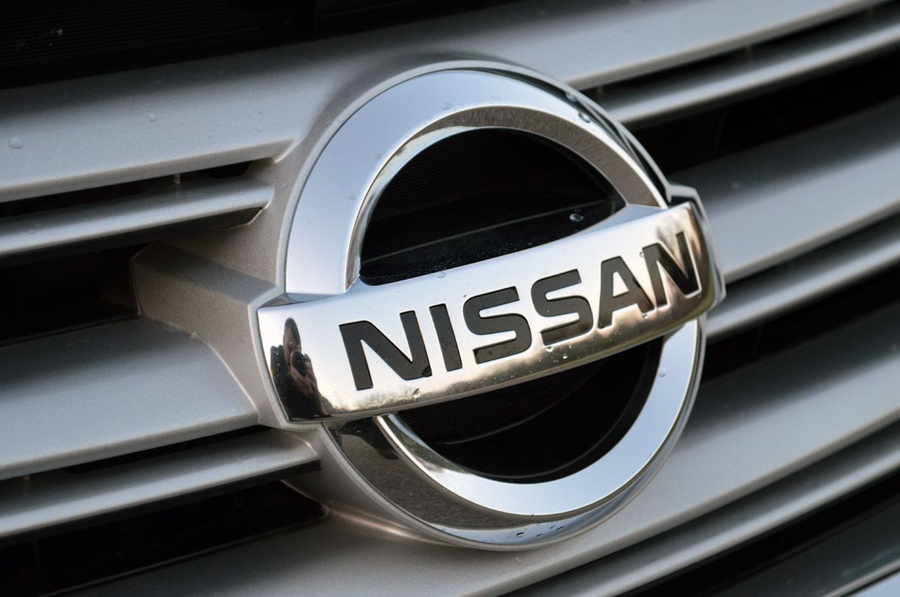 Nissan symbol 2