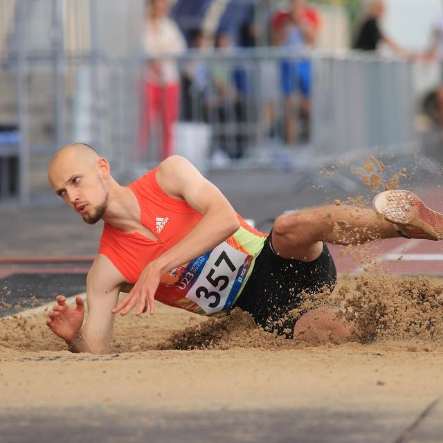 Artemij Kolenchenko jump winner