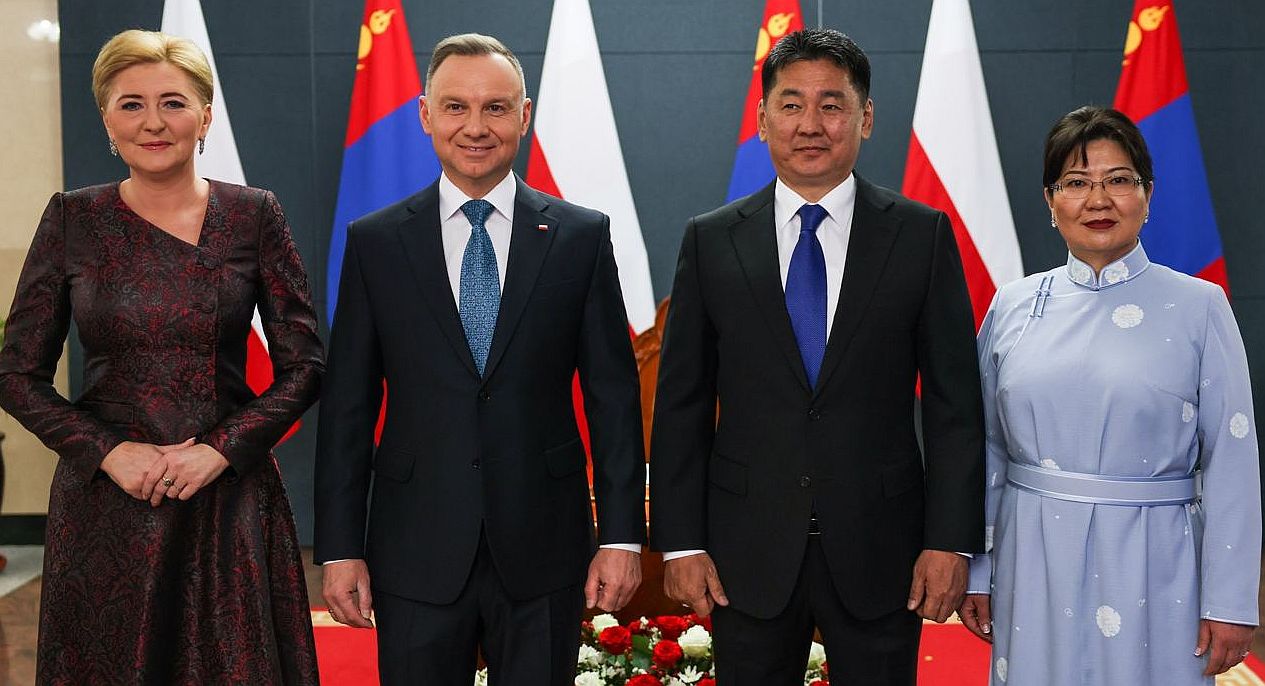 Duda v Mongolii