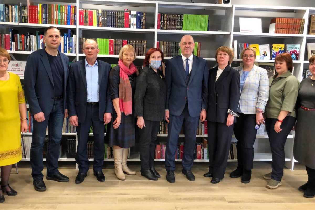 В Козульском районе открылась первая «Библиотека будущего»