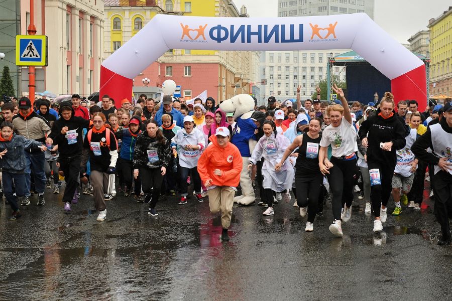 Более 1,7 миллиона рублей собрал девятый Благотворительный забег «Норильск, беги со мной»