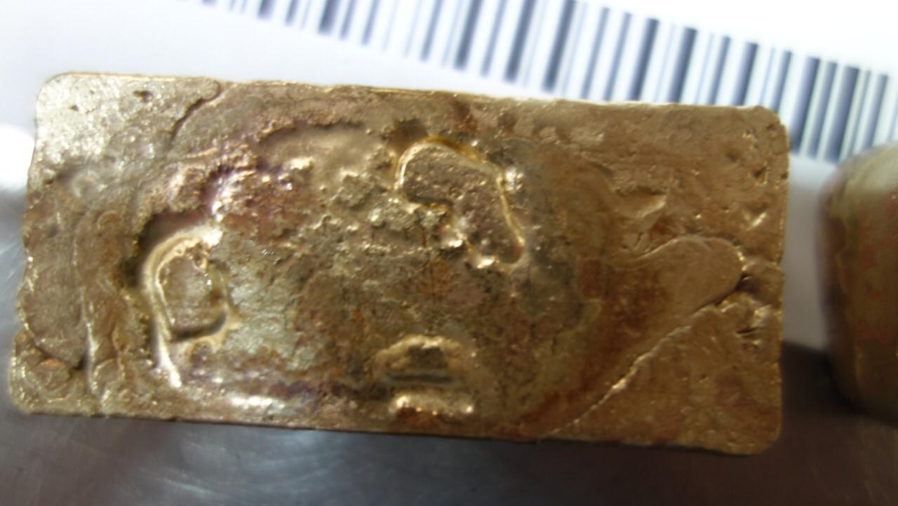 У двух жителей Назарово нашли незаконные слитки золота на 2,7 млн рублей