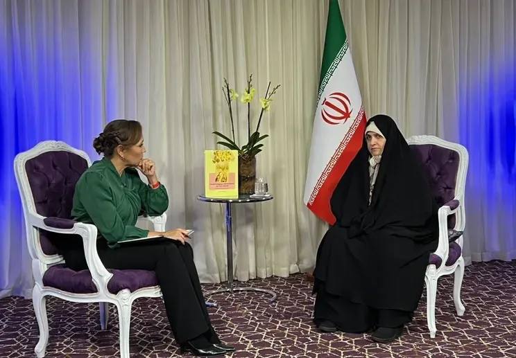 Жена президента Ирана считает обучение и работу женщин насилием