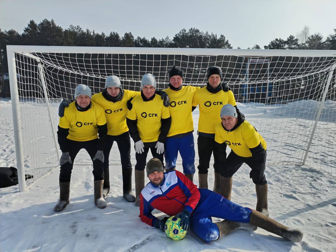 Красноярская ГРЭС-2 стала чемпионом Зеленогорска по футболу в валенках