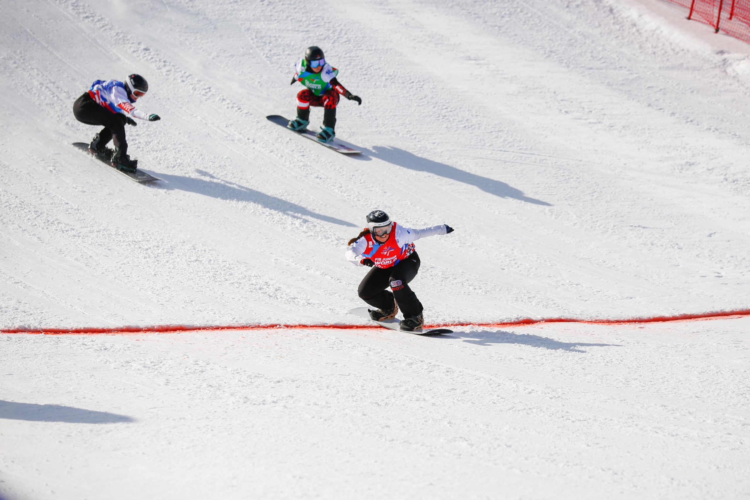 Российские сноубордисты и конькобежцы приедут в Красноярск на предолимпийские сборы