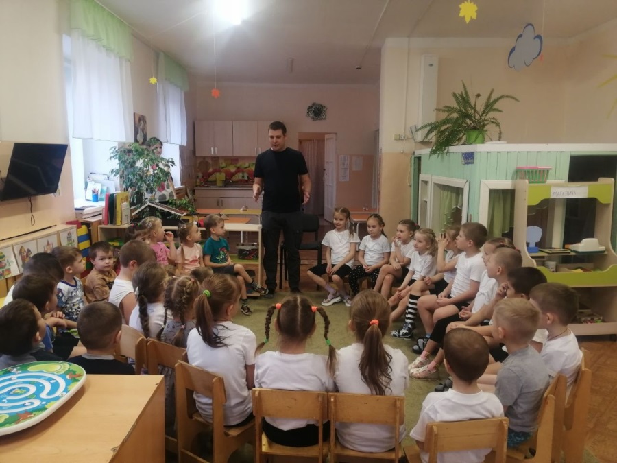 Дошкольникам из Бородино рассказали о работе сервисных предприятий СУЭК