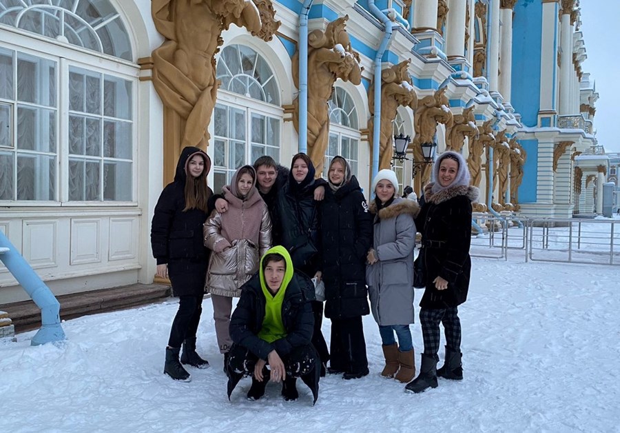 Дети сотрудников СУЭК из Бородино побывали  в Северной столице России